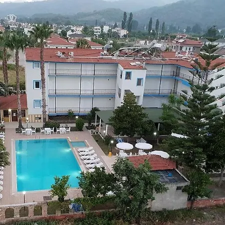 Hotel Haus Eden 3*